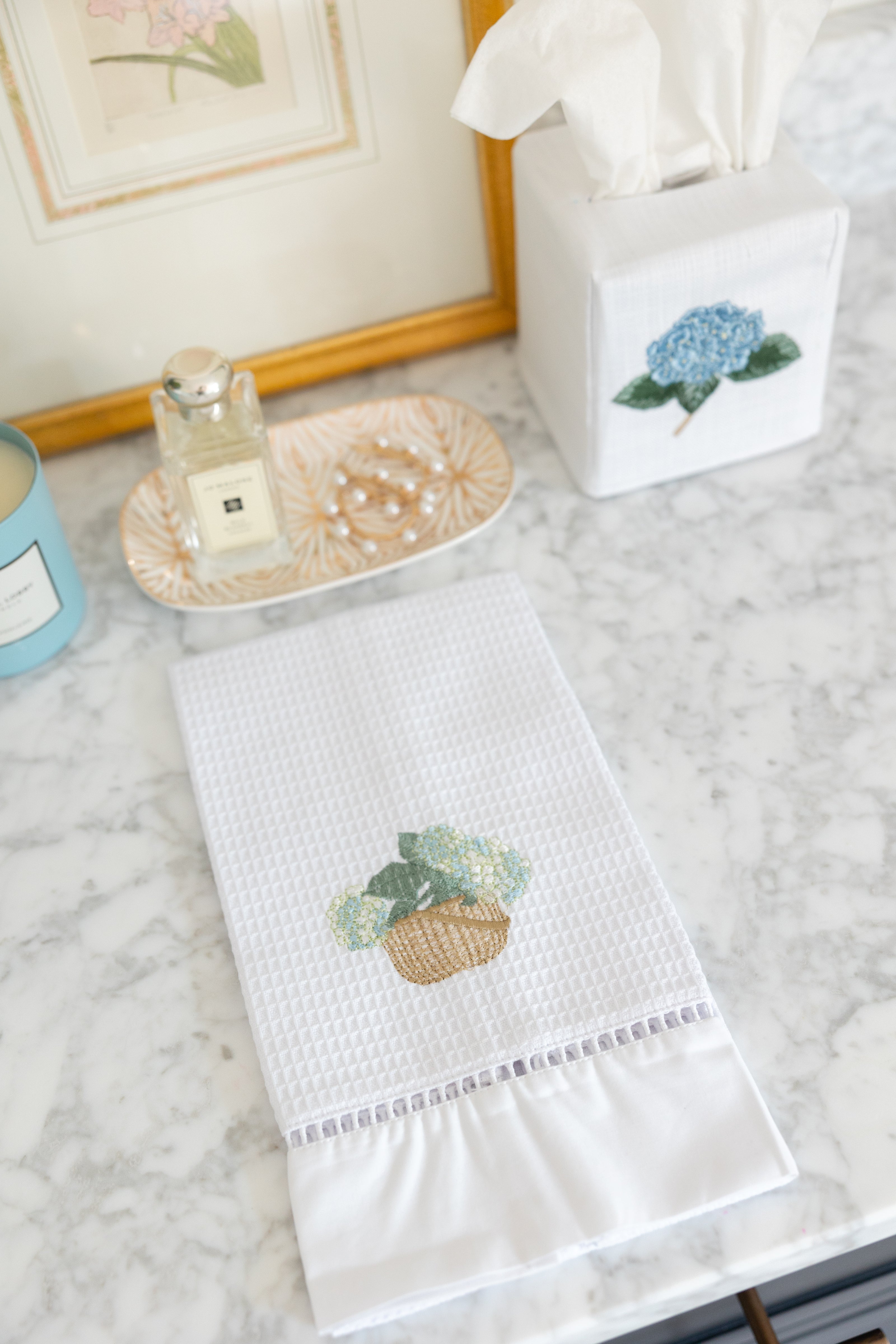 hydrangea embroidered linens