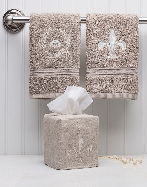 Fleur de discount lis bath towels